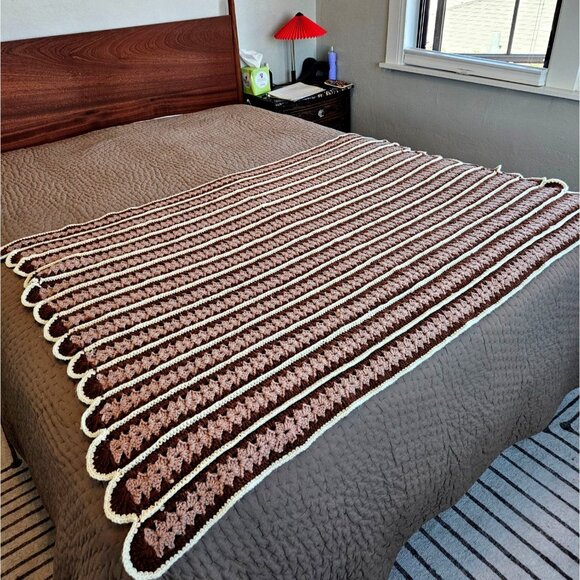 Handmade Other - Vintage Crochet Blanket Brown Beige Ivory Scalloped Edge Handmade 62 x 48" Twin